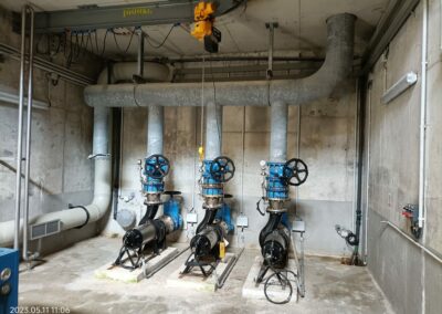 Conservación y mantenimiento de las instalaciones electromecánicas de abastecimiento y agua regenerada. Madrid.