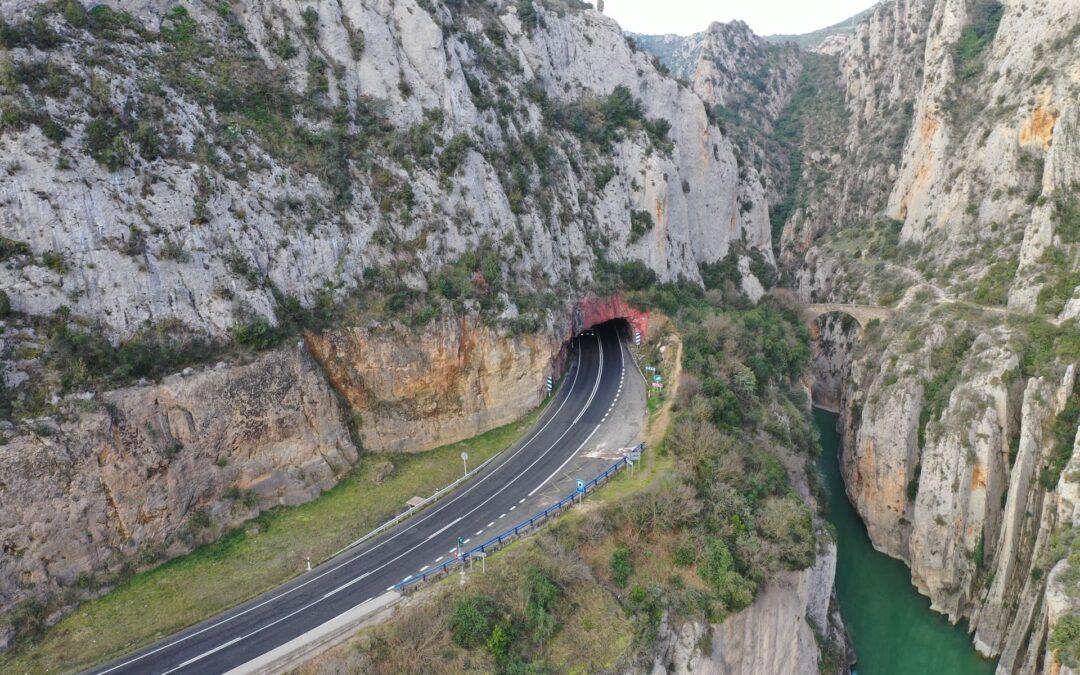 Conservación y explotación carreteras del sector HU-04. Huesca.